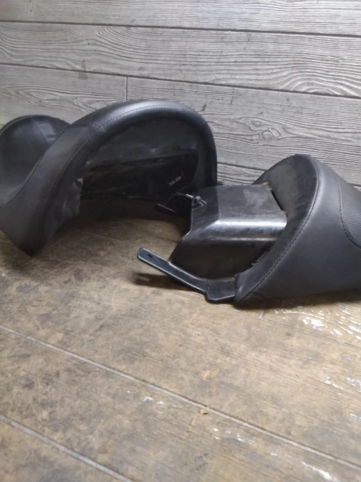 Harley-Davidson Night Rod 2008 V-rod VRSCDX Night Rod asiento de pasajero especial sillín Foto 4 de 4