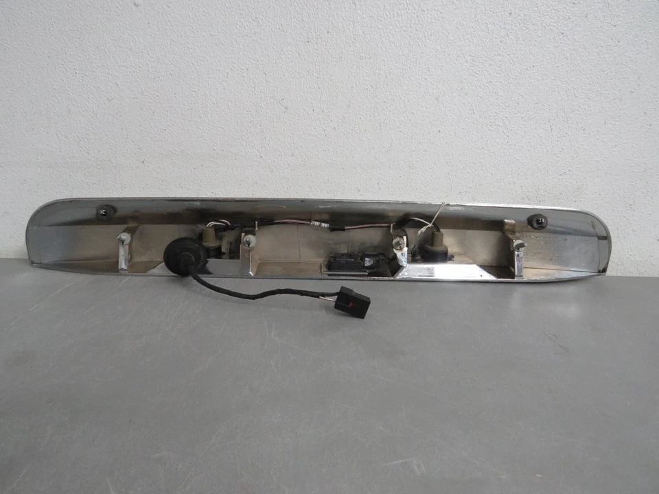 2011 2012 2013 2014 LINCOLN NAVIGATOR REAR HATCH LIGHT TRIM Foto 4 de 4