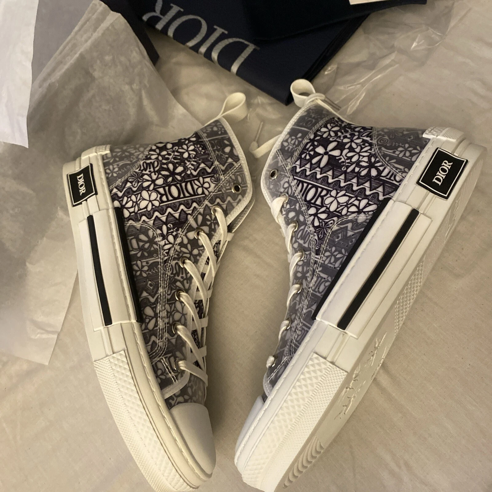 Haut Dior et Shawn B23 ) us taille 43