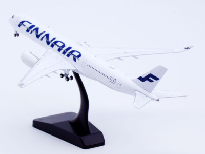 1:400 JC Wings FINNAIR AIRBUS A350-900XWB Passenger Airplane