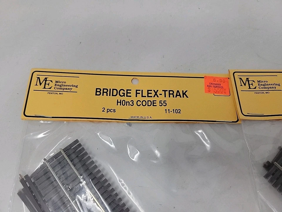 2x Micro-Engineering HOn3 #11-102 Code 55 Bridge Flex Track (2 Pieces) NIP - Image 2 of 3