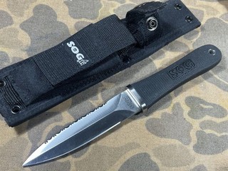 SOG Pentagon Boot Knife With sheath EXC cond Dagger Discontinued HTF