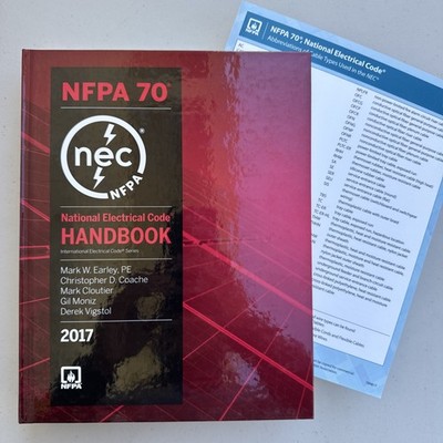 NFPA 70 National Electrical Code Handbook 2017 Edtn Hardcover NEC w/Insert NICE!