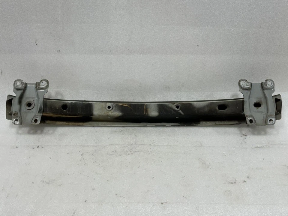 2011 VOLVO C30 REAR BUMPER REINFORCEMENT BEAM 312177041 Foto 2 de 2
