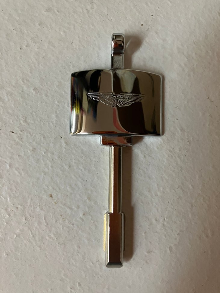 NEW - OEM Aston Martin Uncut Emergency Door Locks Key - DB9 DBS Vantage Rapide!
