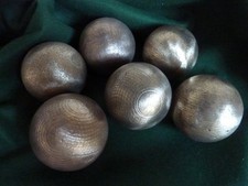 Lot de 5 anciennes boules de pétanque en laiton