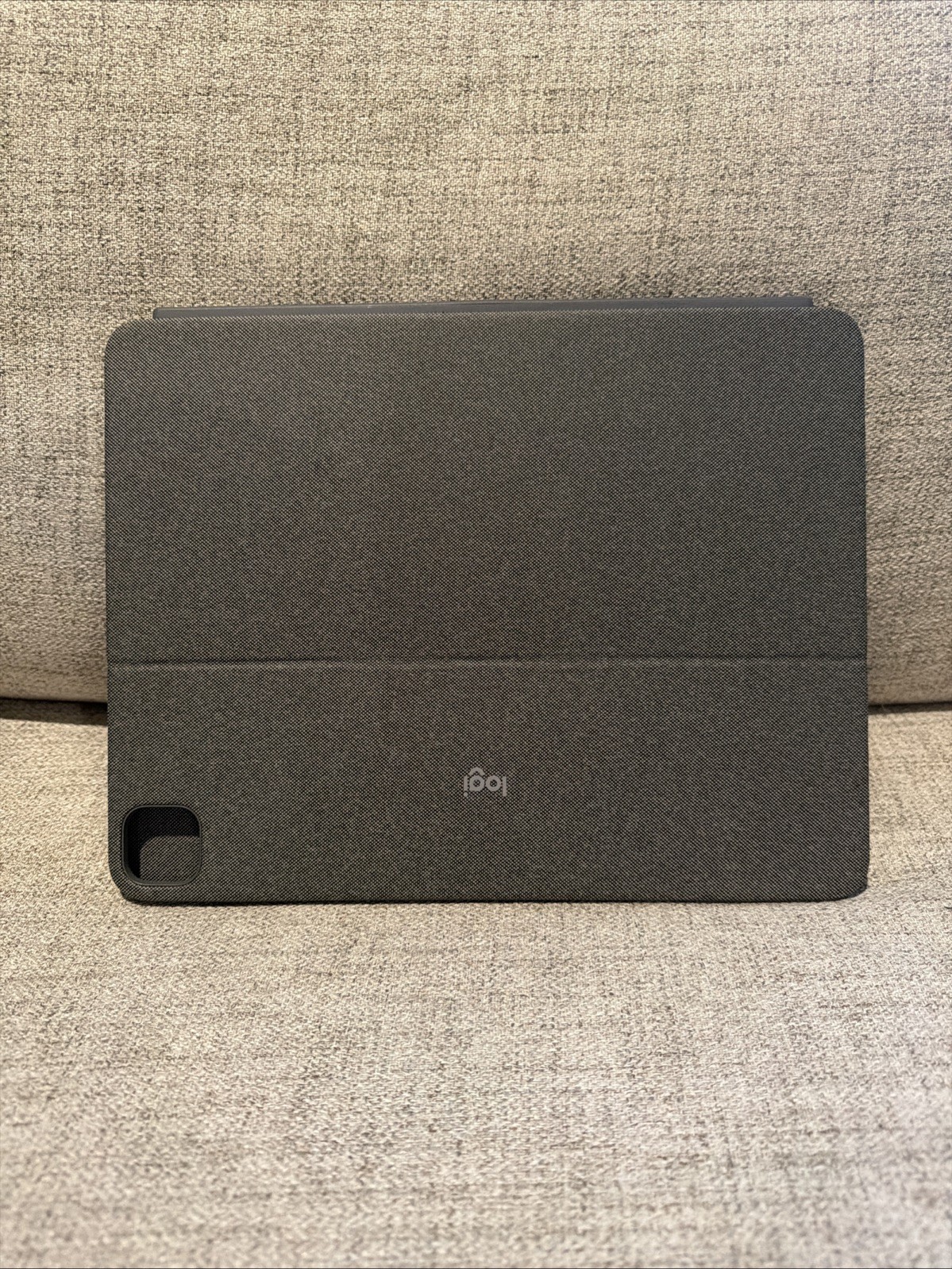 Logitech YU0047 Combo Touch Keyboard Case 820-009679 Grey Ge