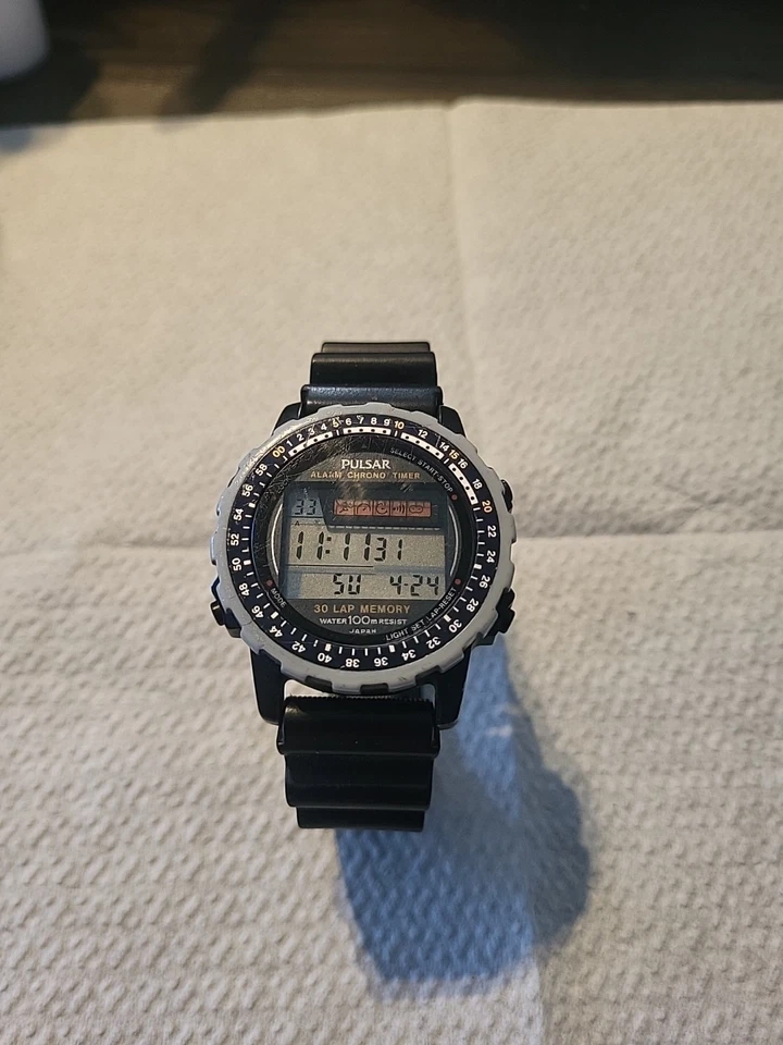 Cronógrafo digital Pulsar W359-5A10 vintage años 90 Foto 2 de 4