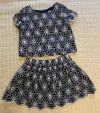 Genuine Kids From OshKosh Embroidered Skirt  Top Set Size 18 Months  A Mint 