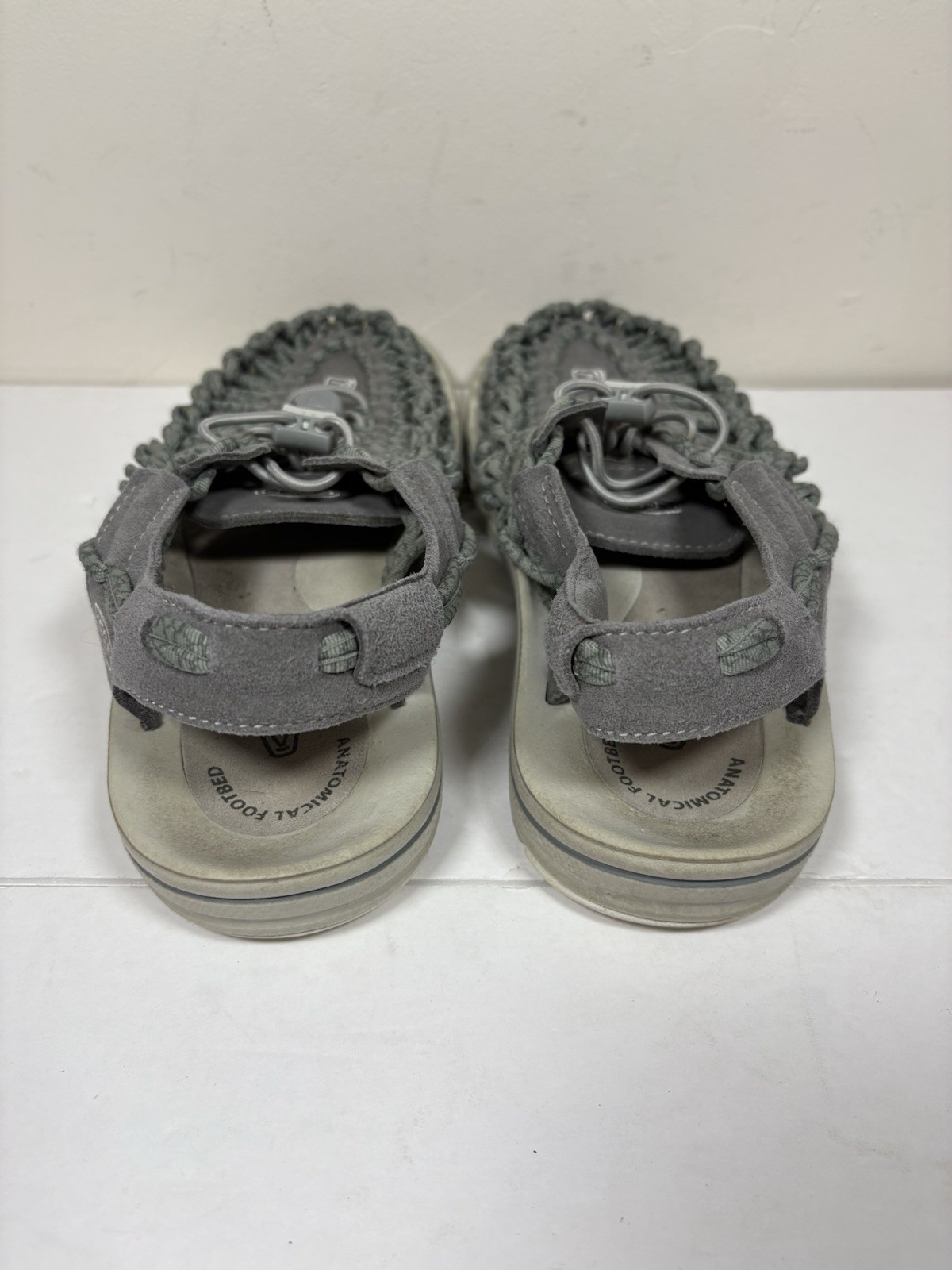 Keen Uneek sandalo donna grigio corda elastica comodo escursionismo acqua taglia 9 5