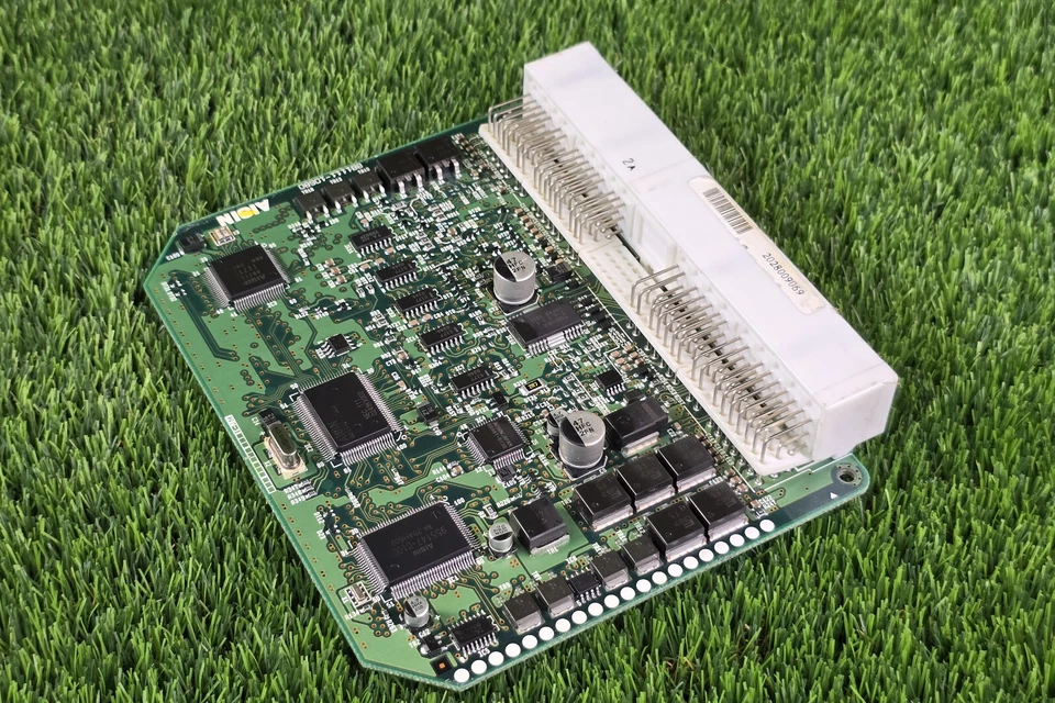 LEXUS GX470 03-04 ABS & TRC & VSC COMPUTER CONTROL MODULE UNIT 89540-60300 oem - Image 4 of 4