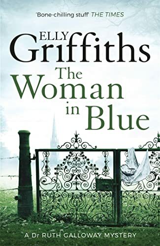 The Woman In Blue by Elly Griffiths (Paperback Book) - Image 7