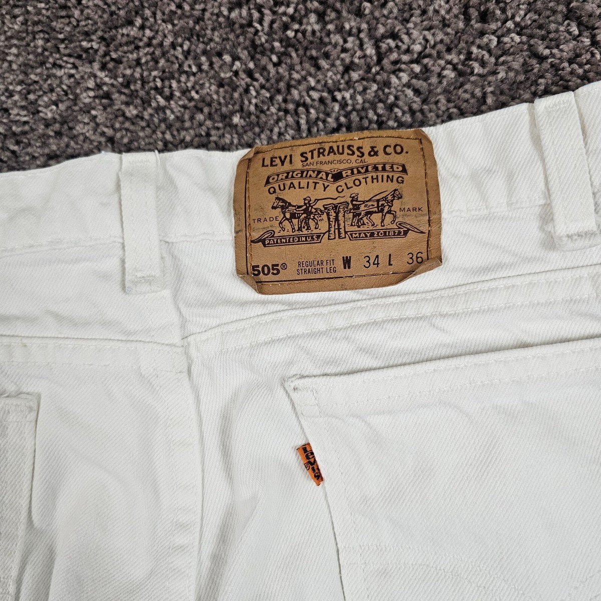 VINTAGE Levis 505 Jeans Mens 34 White Straight Leg Regular Fit