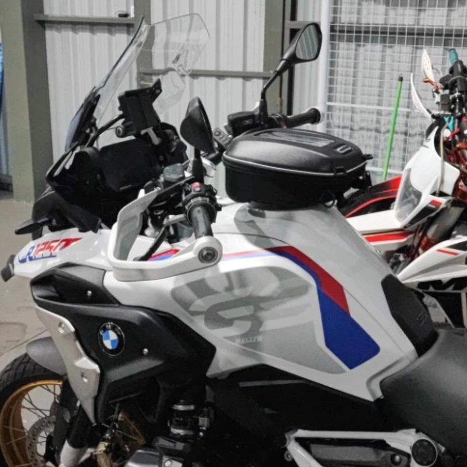 Juego de bloqueo de bolsa y tanque para motocicleta - Suzuki DL 650 / 1000 / 1050 V-Strom Foto 2 de 4