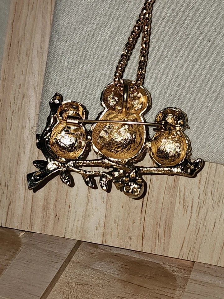Betsey Johnson Rhinestone Mama Owl w/her 2 baby owls on a branch Pendant/Pin - Image 3 of 4