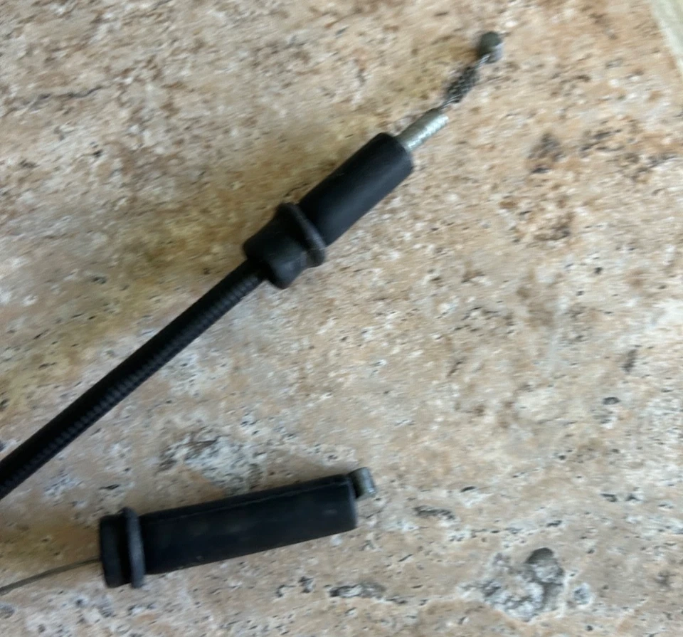 Harley-Davidson Throttle & Idle Control Cable Set 1996-2003 Dyna FXDWG OEM Wide - Image 2 of 4