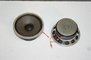 Wega  Lautsprecher Chassis  --Mitteltöner--gebraucht,aber heile!!