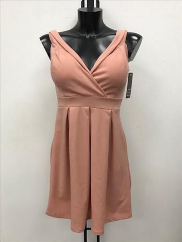 Sexy Minikleid Träger Mini Kleid Dress mit Faltenrock  Rosa 34 / 36 / 38 - Bild 1 von 1