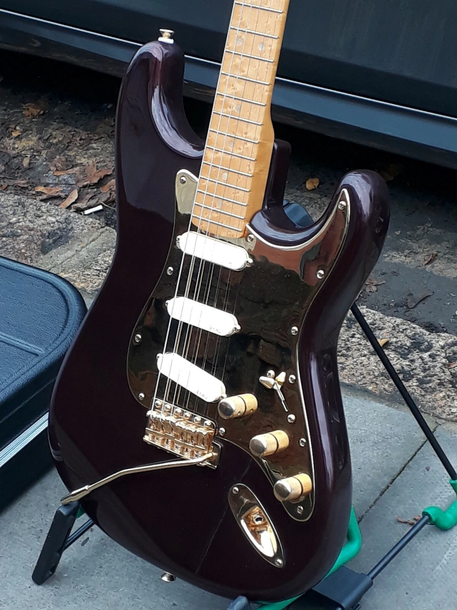 Fender stratocaster 2024 emg pickups