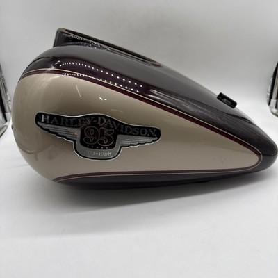 Harley Davidson 95th Anniversary Fuel / Gas Tank '98 FLHTCUI Midnight Red