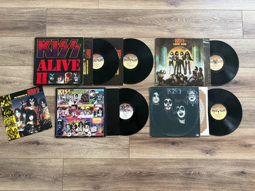 KISS (4) LP Vinyl Record LOT & Inserts! Alive, Love Gun, Unmasked, Ace Frehley
