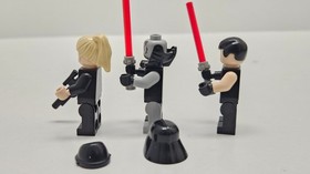 LEGO set #7672 Rogue Shadow Star Wars Force Unleased complete Starkiller Vader