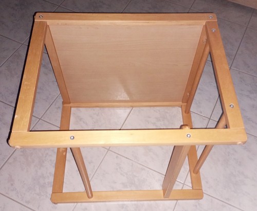Kindertisch, Basteltisch, Beistelltisch. Gestell aus massiv Holz, H44cm - gebr. - Bild 8 von 12
