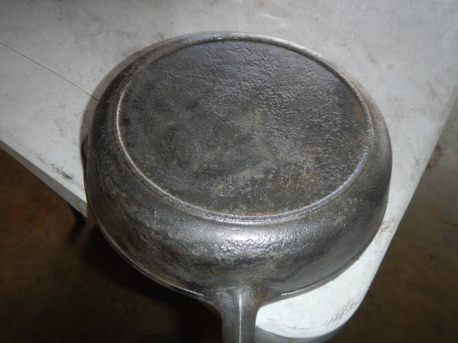 Cast Iron No. 7 - 10 1/4 IN - Made in USA Skillet w/ Heat Ring