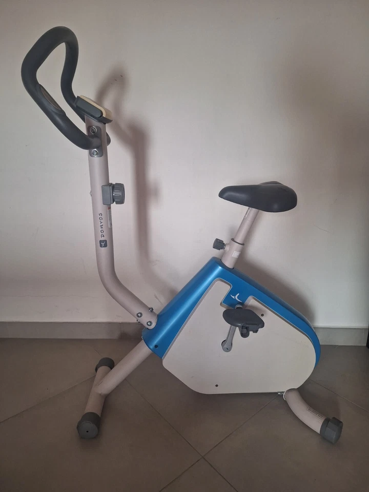 cyclette usata domyos. Tenuta in ottime condizioni. Marca: domyos vm200 - Immagine 4 di 4