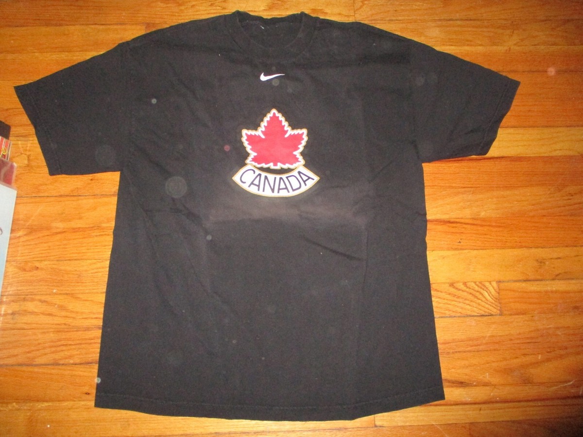 Older Black TEAM CANADA HOCKEY Logo T Shirt XL Nike Please