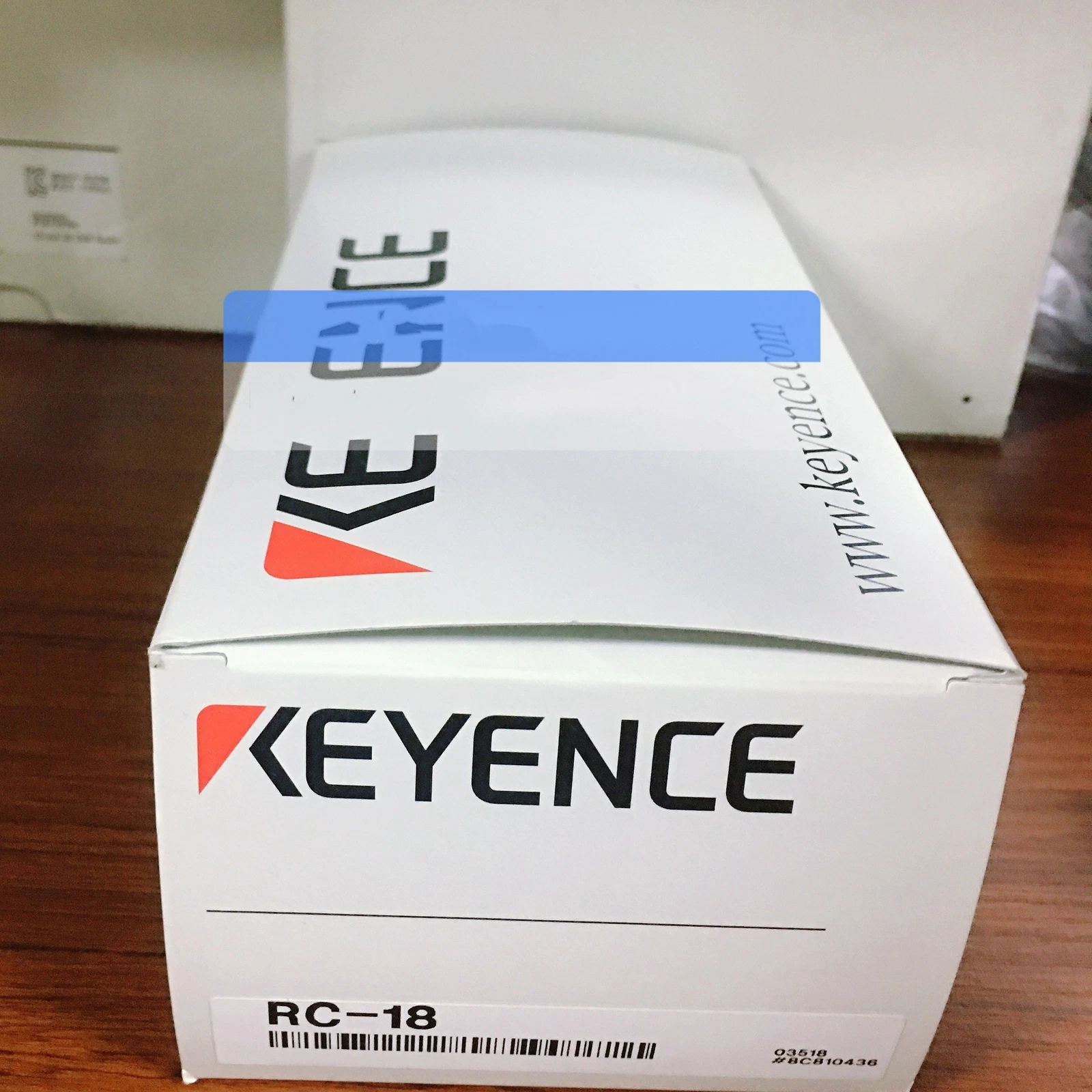KEYENCE カウンター　RC-18 48-mm□ 4-digit 7-segment LED, One-stage Preset, AC Power