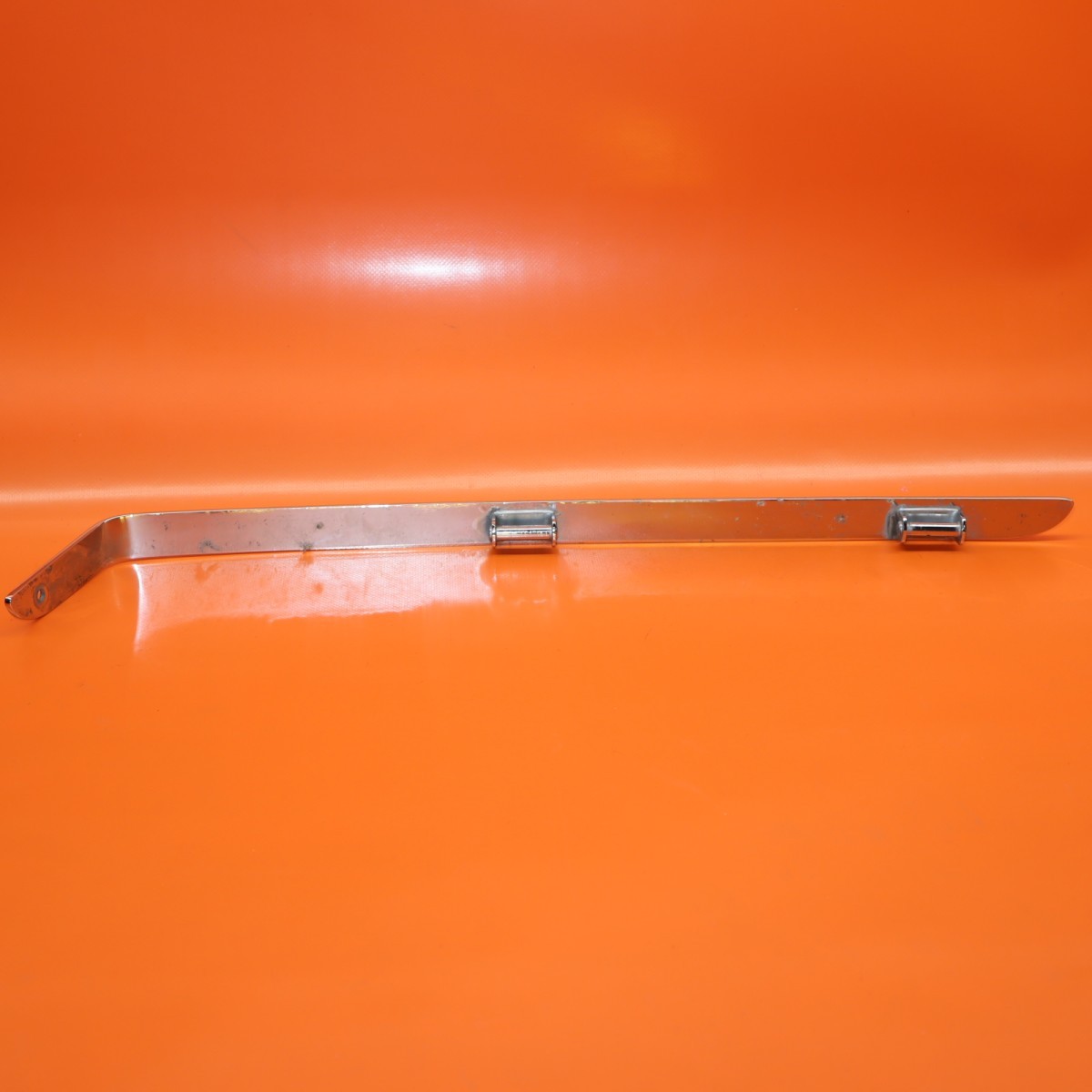 ROLLS ROYCE SILVER SPUR HEADLIGHT TRIM CHROME LEFT LOWER OEM