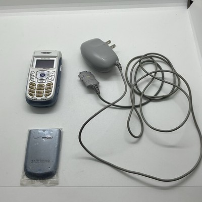 Vintage 2005 Samsung SCH-N330 Very Rare Working Cell Phone No Sim Card & Extras