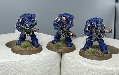 Warhammer 40000 Space Marines Ultramarines Primaris Eradicators bemalt