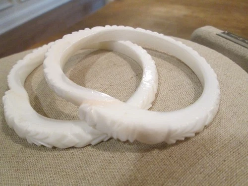 Vintage Pair of Milk Glass carved Bangle Bracelets
