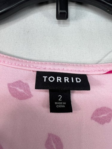 Torrid Wraped Blouse Womens Size 2 Pink Kisses Short Sleeve Stretch - Picture 3 of 7