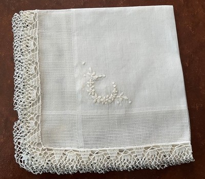 NOS Vintage Embroidered Hankie w/ Hand BEADED & Crocheted Lace Trim Desco
