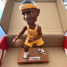 Lebron James Bobblehead SGA Cleveland Cavaliers 2004/2005 Retro Hardwood Classic