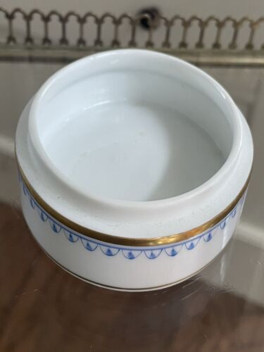 First Edition Herend Replacement Oval Box Bottom ONLY Blue Fishnet Hand Painted - Picture 2 of 11