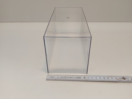Teca in plexiglass modellini Rally WRC Ixo Hachette 1:24 misure cm 22x11x11.5 - Foto 2 di 3
