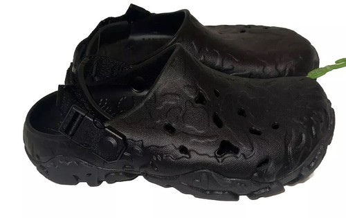 NEW Crocs All-Terrain Atlas Triple Black Clog UnisexWomen's Size 9/ Men’s Size 7 - Picture 2 of 8