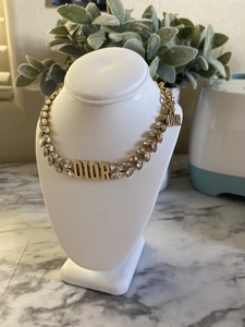 dior choker