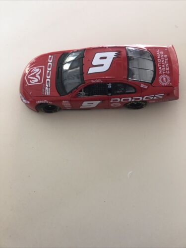 NASCAR*Bill Elliott 2001 Dodge #9 Intrepid VINTAGE Diecast - Picture 2 of 7