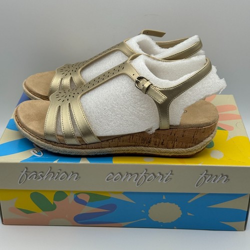Easy Street Dorinda Womens Gold T-Strap Wedge Sandals 7.5M Cork Sole Shoes - Picture 3 of 8