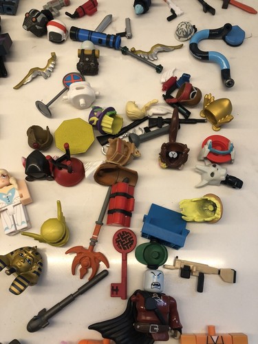 Large Bundle Job Lot Of Mixed Roblox Toy Play Figures X44 & Accessories BF57 - Picture 8 of 11