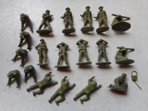 1970s toy soldiers