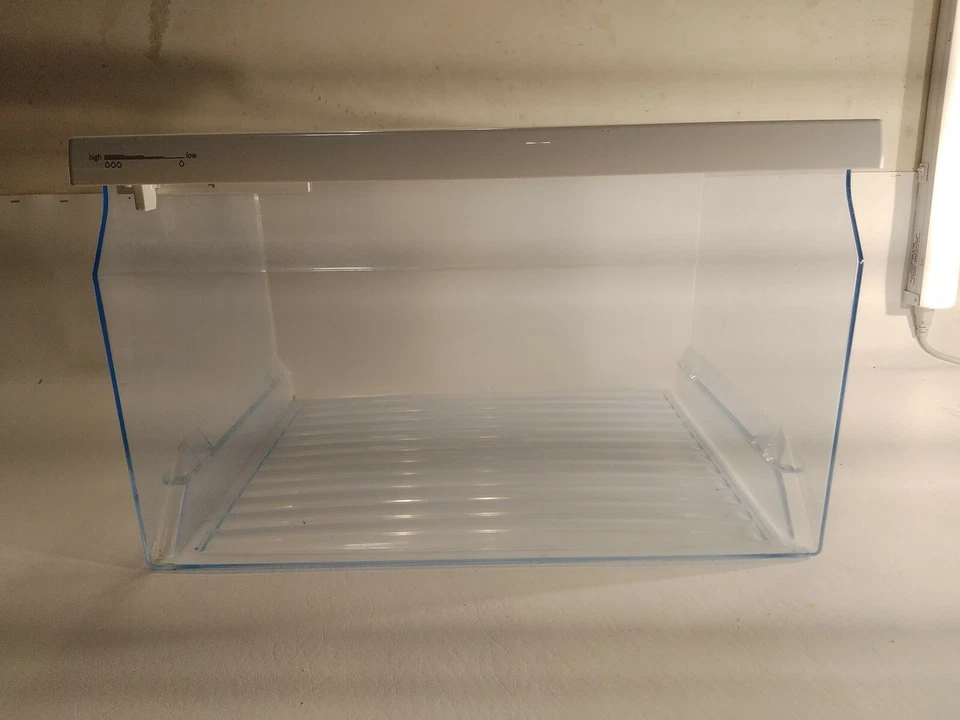 Bosch Refrigerator Crisper Drawer PN: 00248096 - Image 3 of 4