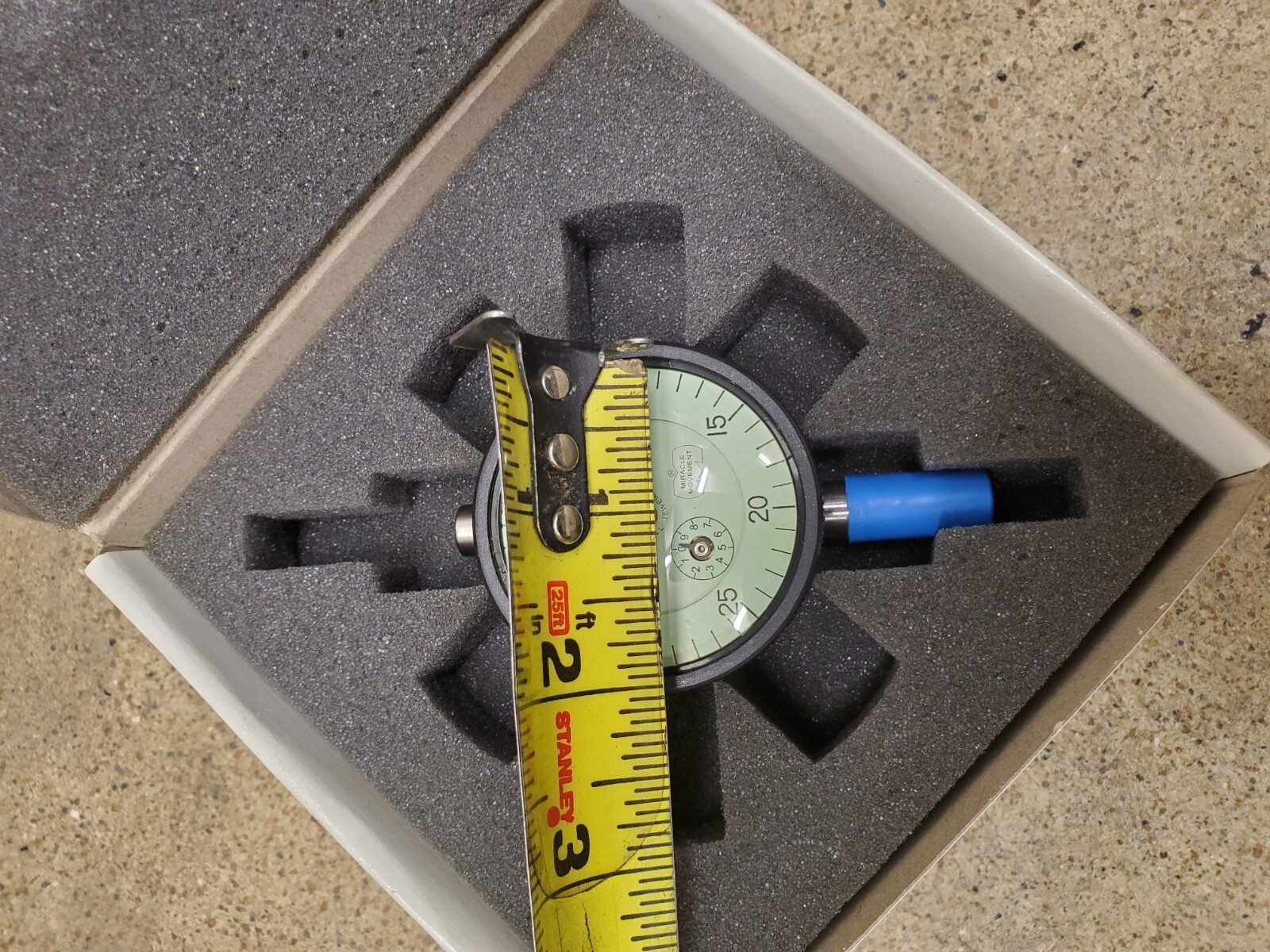 Mahr 2014813 Dial Indicator .0001" Graduation, 0.1" Range W/Rev Counter 26Q-RC