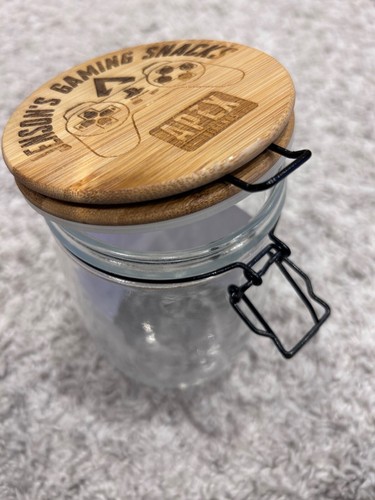 Tarro de almacenamiento personalizado estilo juego golosina de vidrio dulce con tapa de bambú - Imagen 5 de 7