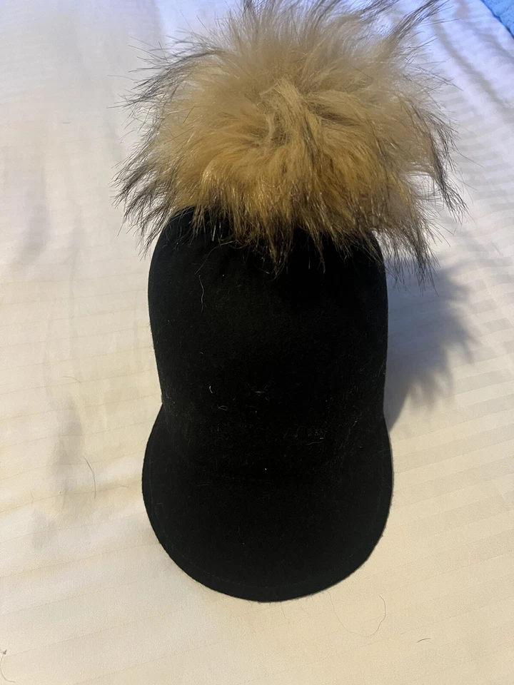 Kate Spade Нью-Йорк черный шерсти войлок жокей шляпа крышка Pom Pom - один размер шикарный!! - Изображение 2 из 4